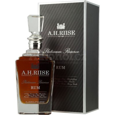 Aukce A.H.Riise Platinum 0,7l 42% GB